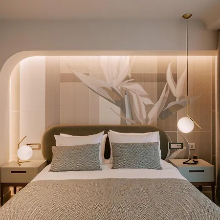 Cento Palme Rhodes City